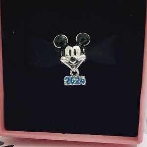 Pandora x Disney Parks New Year 2024 S925 charm